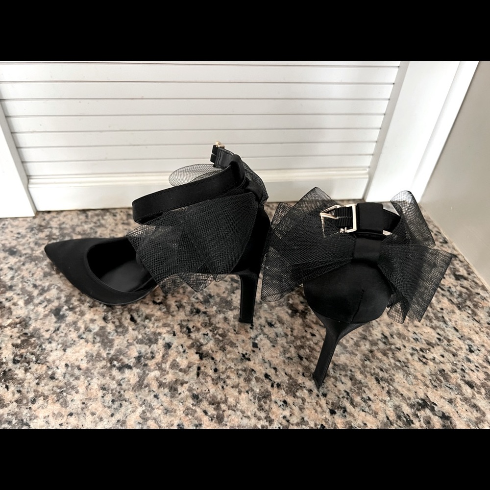 New York and company bow heels! New!!!